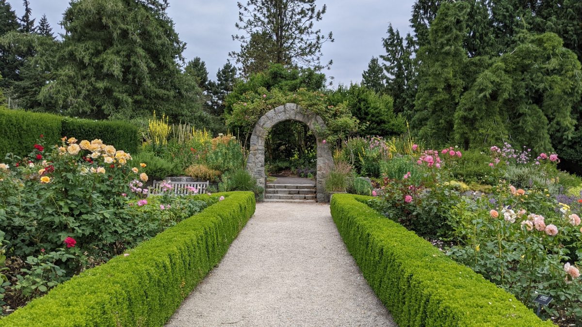 van dusen garden is one of the best vancouver walks for seniors